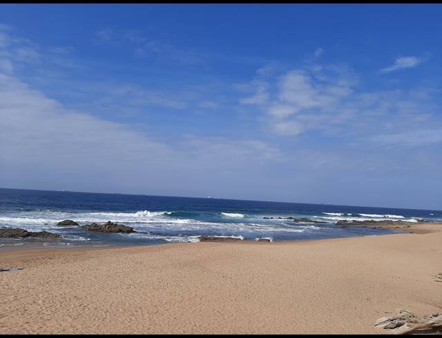 3 BEDROOM APARTMENT TO LET IN UMDLOTI BEACH